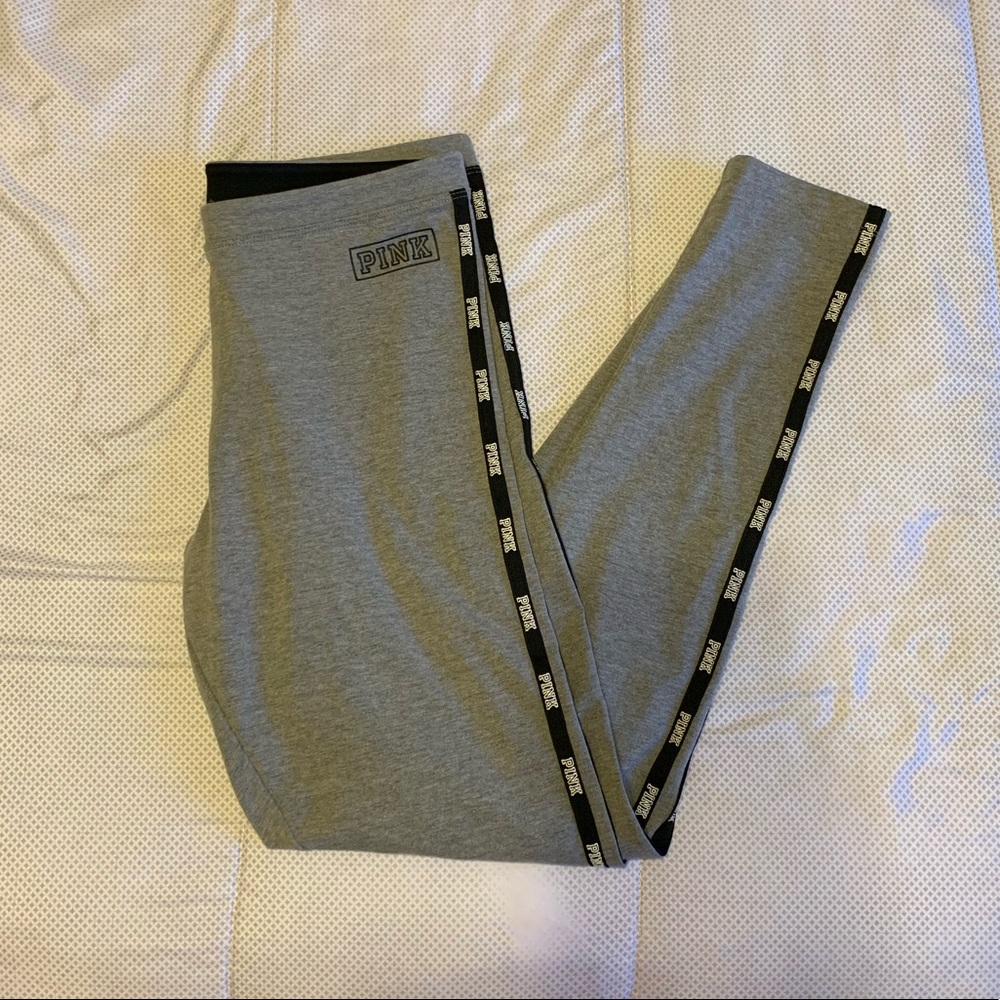VS Pink Leggings
